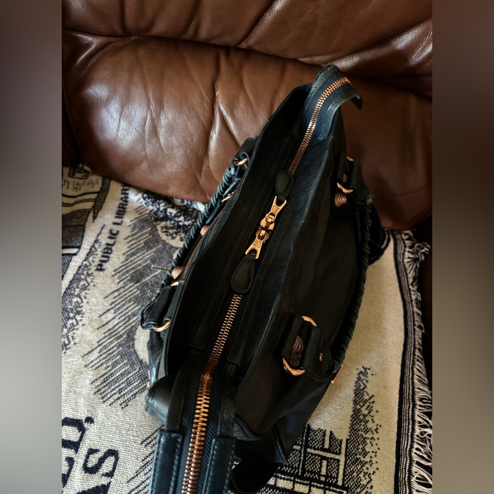 Balenciaga Motorcycle Classic City Bag, White - Picture 8 of 14